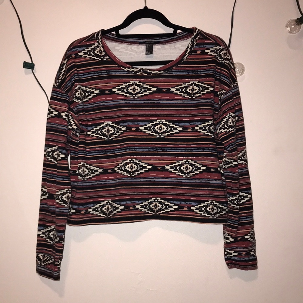 Cropped sweater💞
